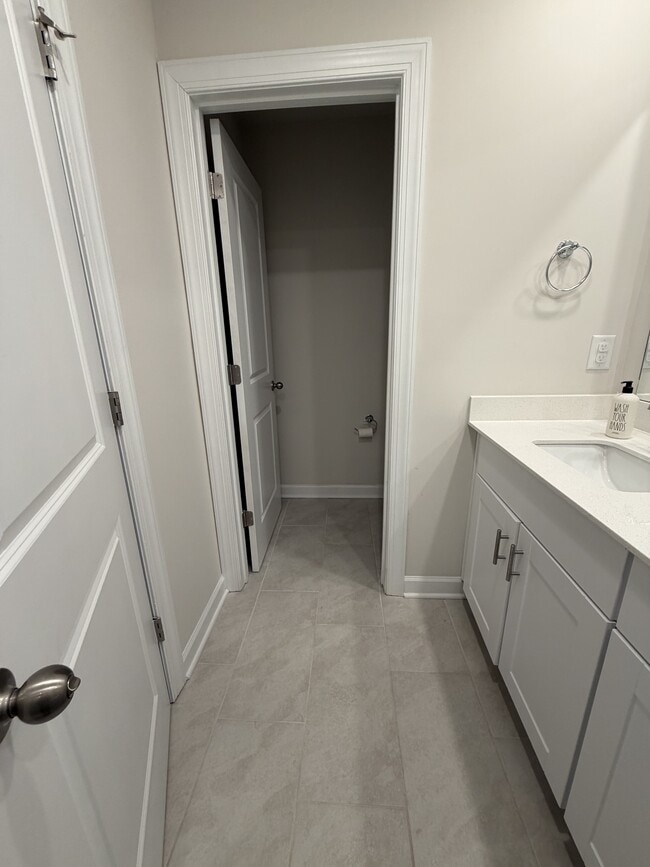 Building Photo - 1453 Old Rivers Rd