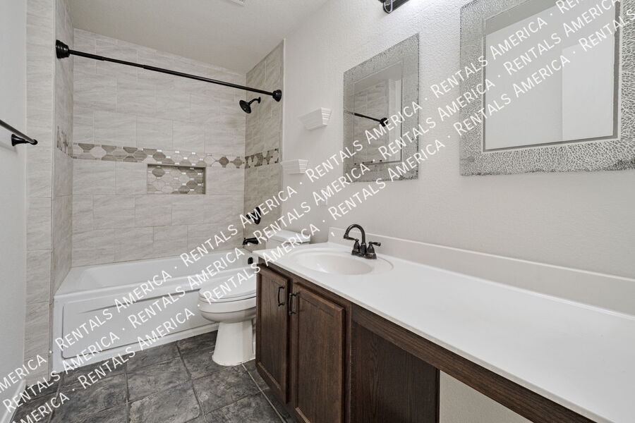 Building Photo - 757 E Cowboy Cove Trail