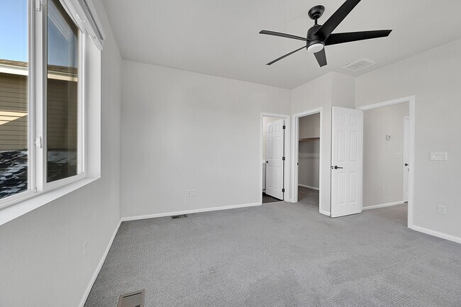 Building Photo - 5319 Spalding Pl