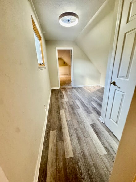 Building Photo - 1550 Indian Valley Rd