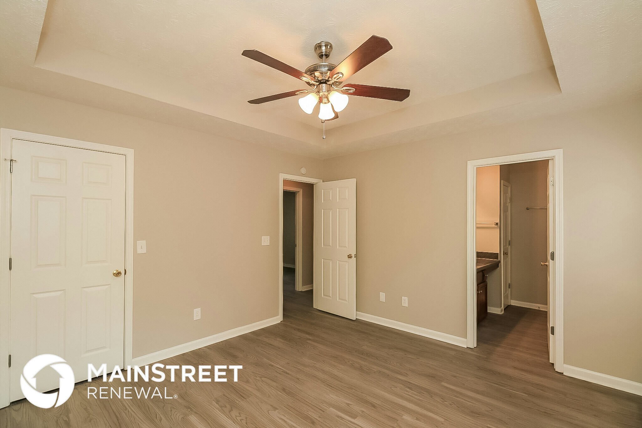 Building Photo - 7 Mineral Springs Ct