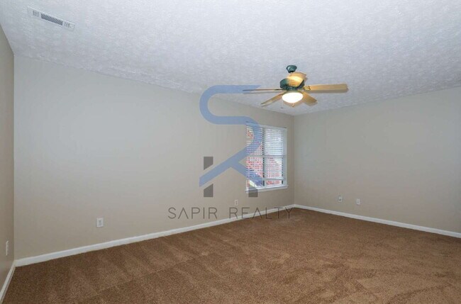 Building Photo - Welcome Home to Ellenwood – 3 Beds • 1.5 Baths of Comfort