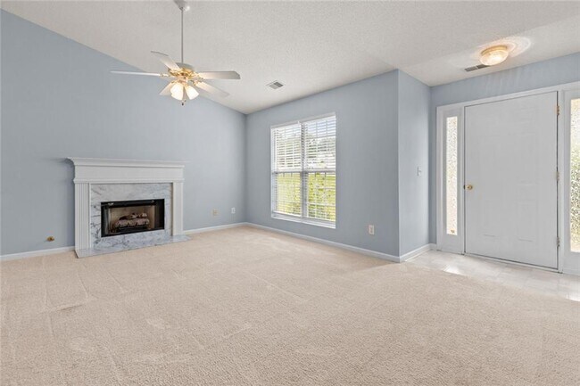 Building Photo - 2510 Fort Daniels Dr NE