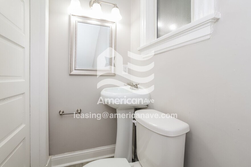Building Photo - 1609#A Greenup Street, 41011; #723034 - 723034