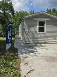 Building Photo - 9127 MN-25