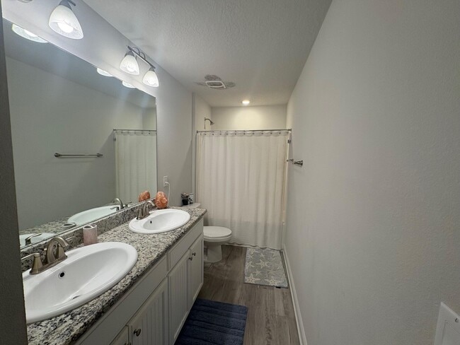 Building Photo - 5755 Marigold Loop