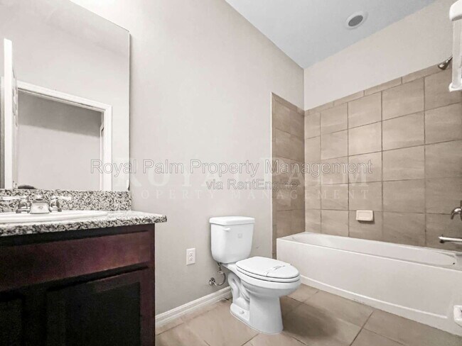 Building Photo - 1322 Trafalgar Pkwy