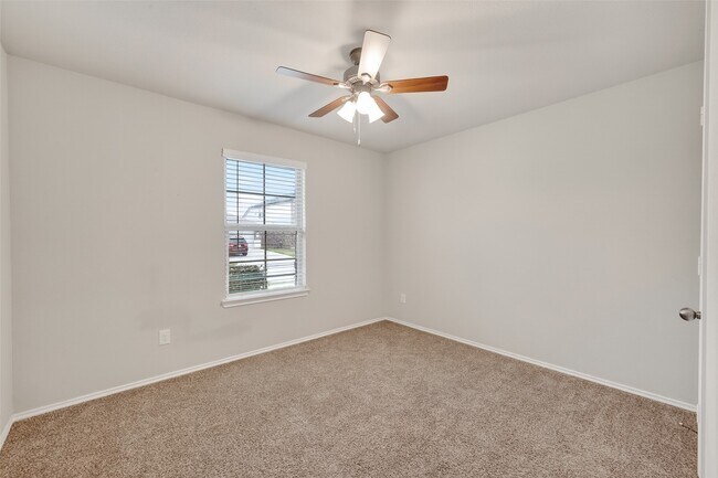 Building Photo - 20926 Belmont Village Wy