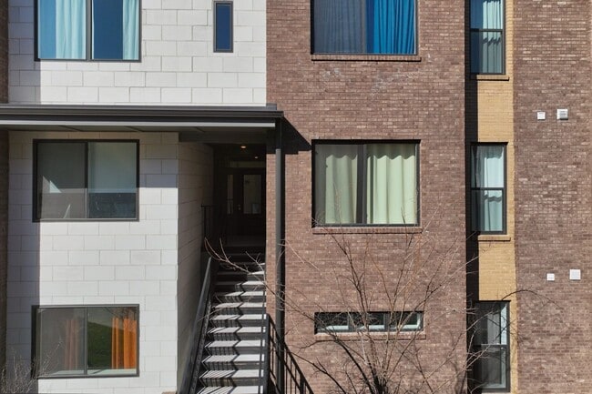 Building Photo - **2022-BUILT CONDO IN THE HEART OF WEDGEWOOD-HOUSTON WALKING DISTANCE TO GEODIS PARK**