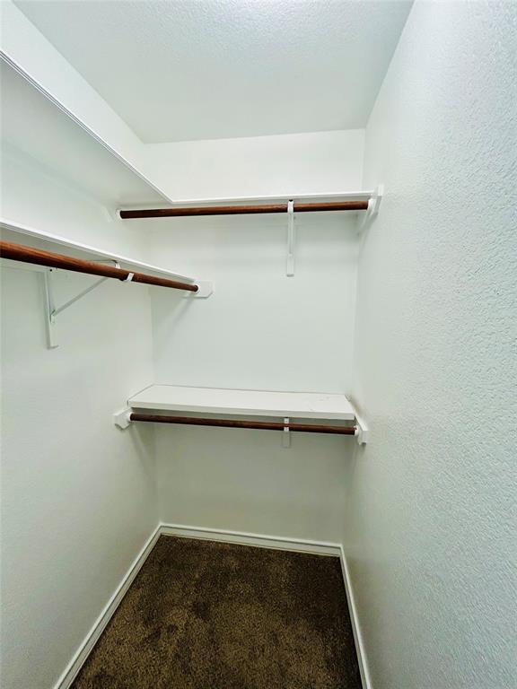 Building Photo - 1512 Parkfield Cir