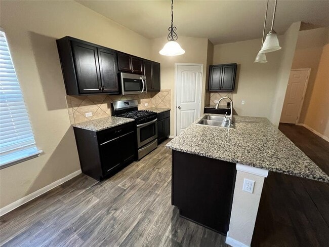 Building Photo - 501 Cibolo Creek Dr