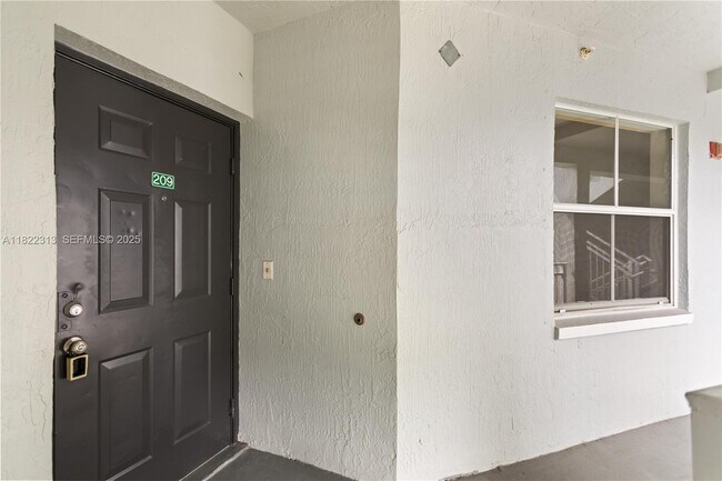 Building Photo - 9645 NW 1st Ct