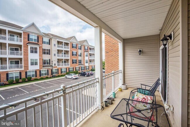 Building Photo - 4525 Champions Run