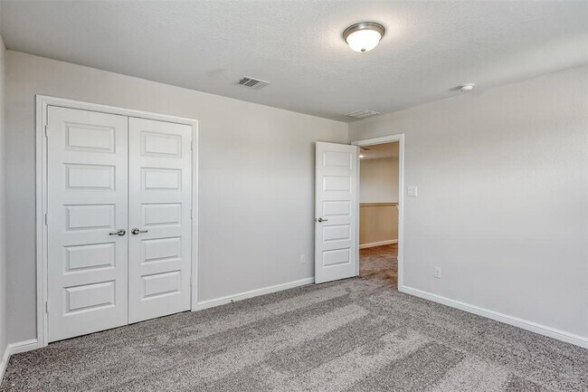 Building Photo - 85 Fermata Ln