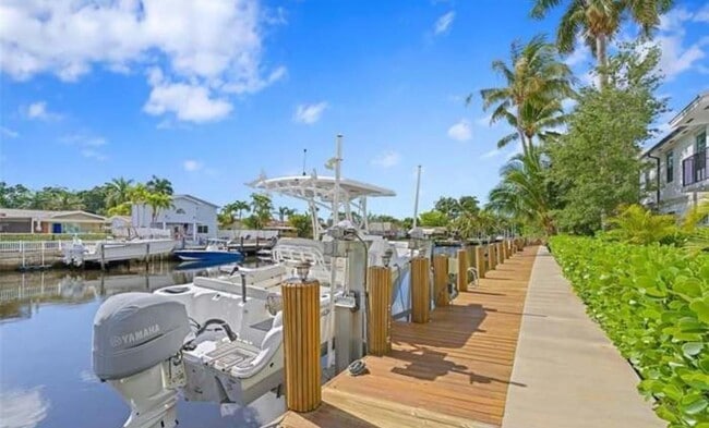 Building Photo - 4507 E Aqua Bella Ln