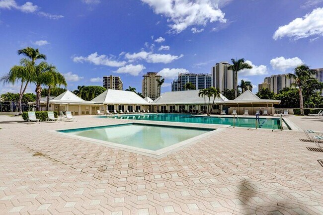 Building Photo - 1071 Sugar Sands Blvd