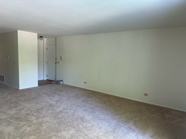 Building Photo - 380 Heather Ct