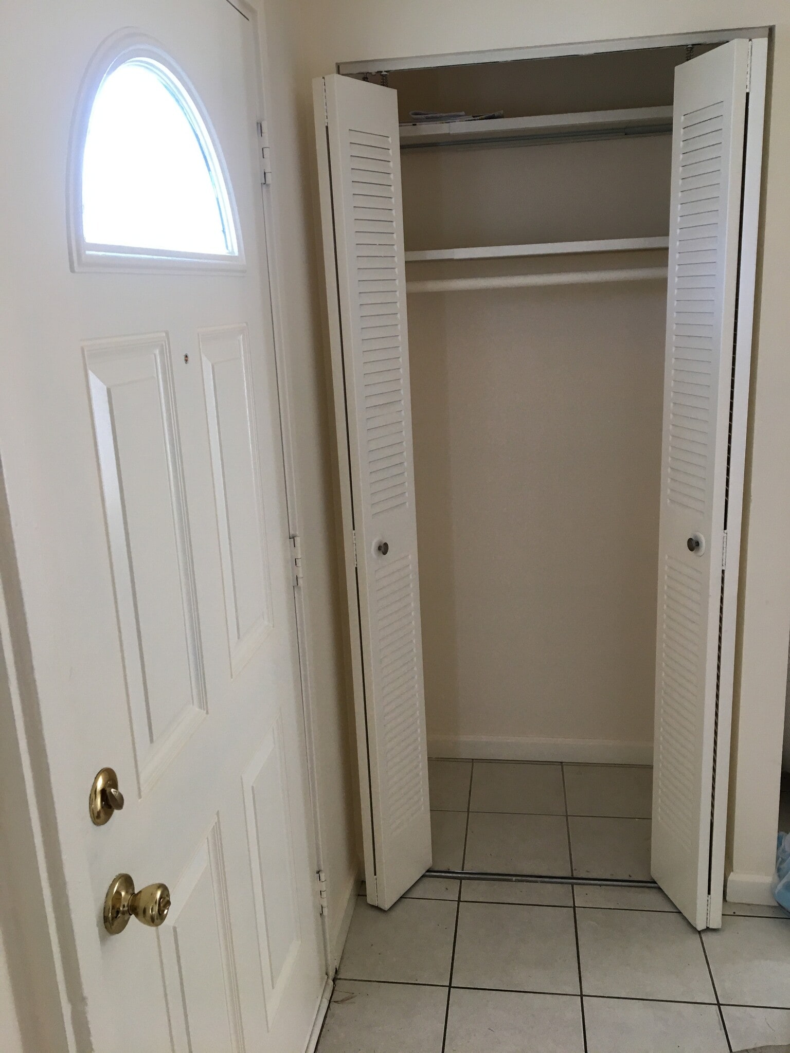 Building Photo - 9709 Docena Dr