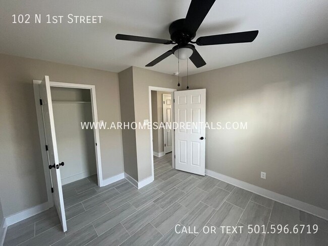 Building Photo - 102 N. 1st. Street | 4 Bedrooms | 2 Bathrooms