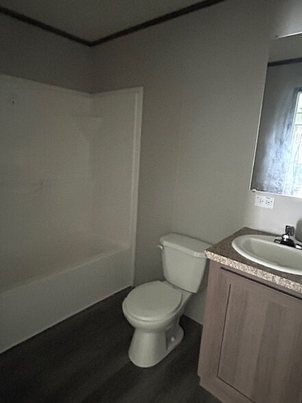 Building Photo - 3601 Hill Ave