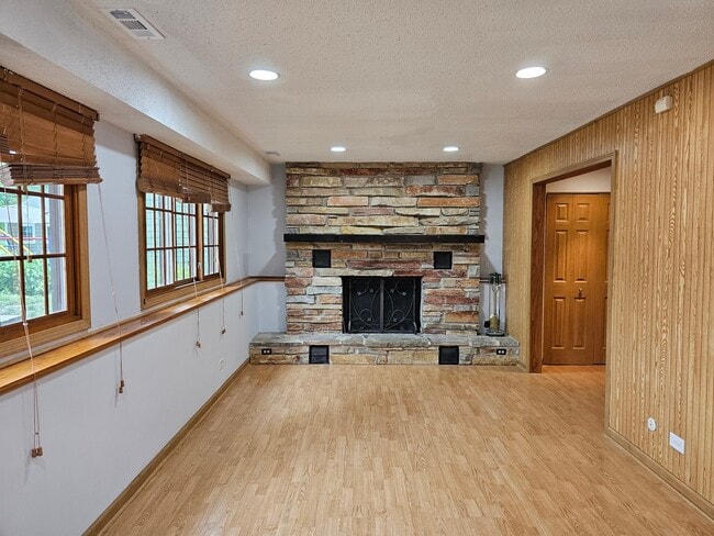 Building Photo - 1016 Concord Dr