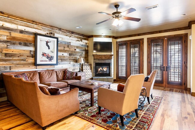 Building Photo - Furnished Townhome in Jeremy Ranch