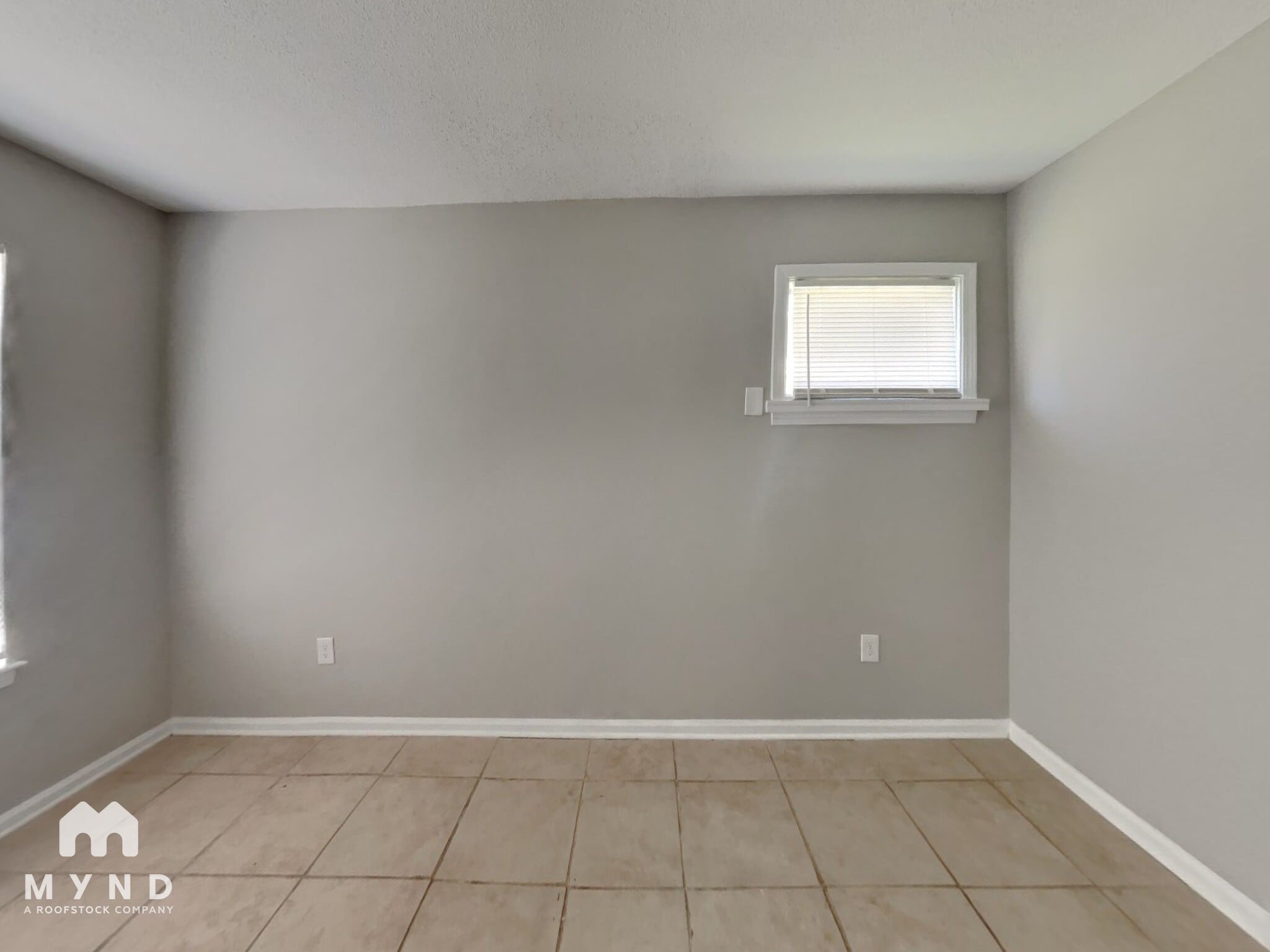 Building Photo - 4420 Double Tree St