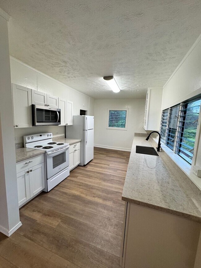 Building Photo - 18-1692 Volcano Rd. Mountain View, HI 96771