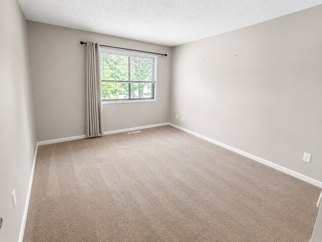 Building Photo - 13459 Zenith Ln