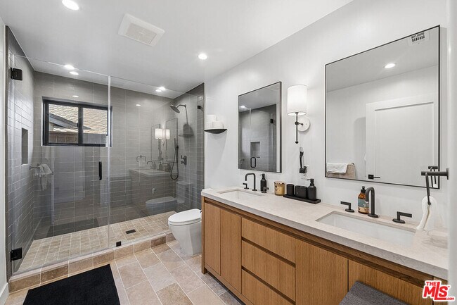 Building Photo - 4132 Punta Alta Dr
