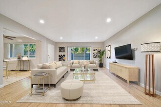 Building Photo - 590 N Los Robles Ave