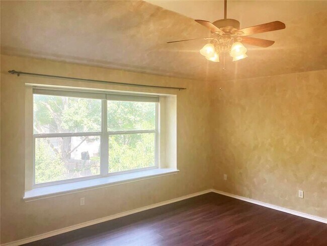 Building Photo - 3208 Dawn Mesa Ct