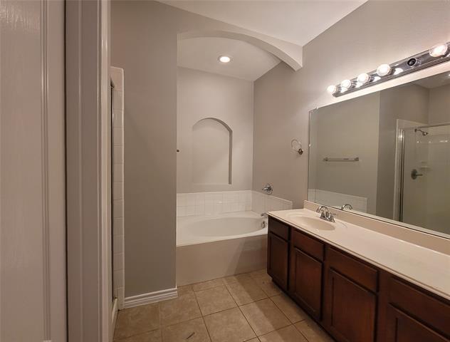 Building Photo - 806 Bens Dr