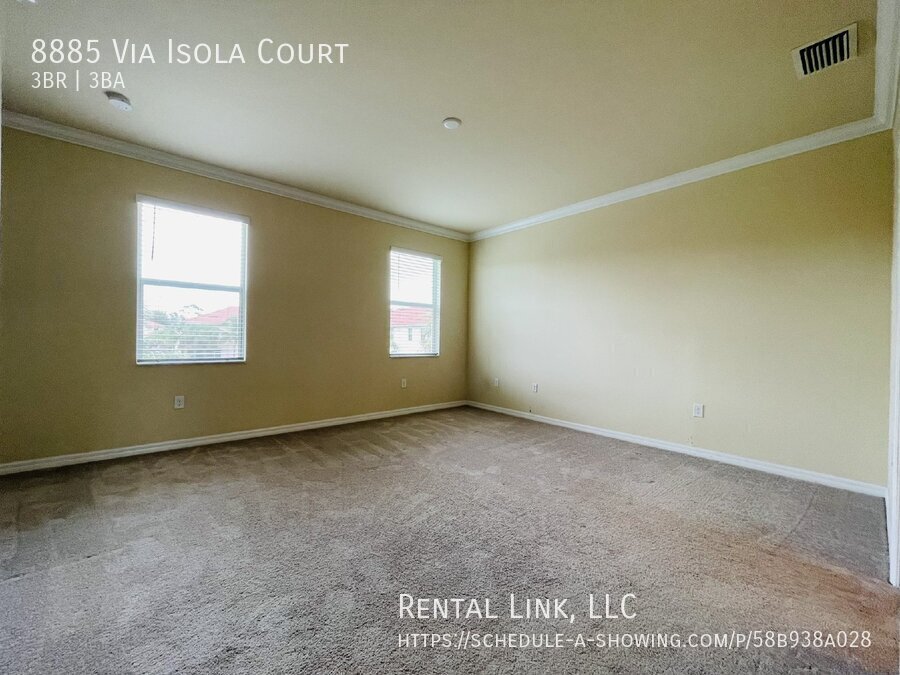 Building Photo - 8885 Via Isola Court