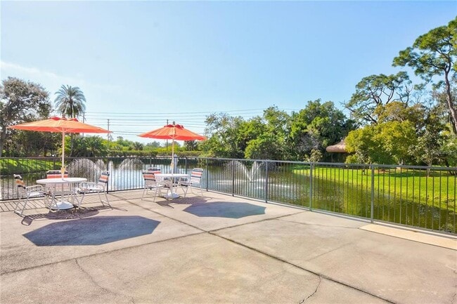 Building Photo - 11158 Kapok Grand Cir