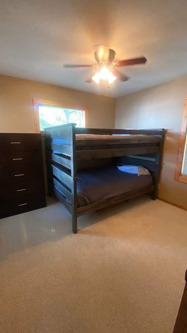 Building Photo - Furnished 2 Bedroom Home for Rent on Lake ...