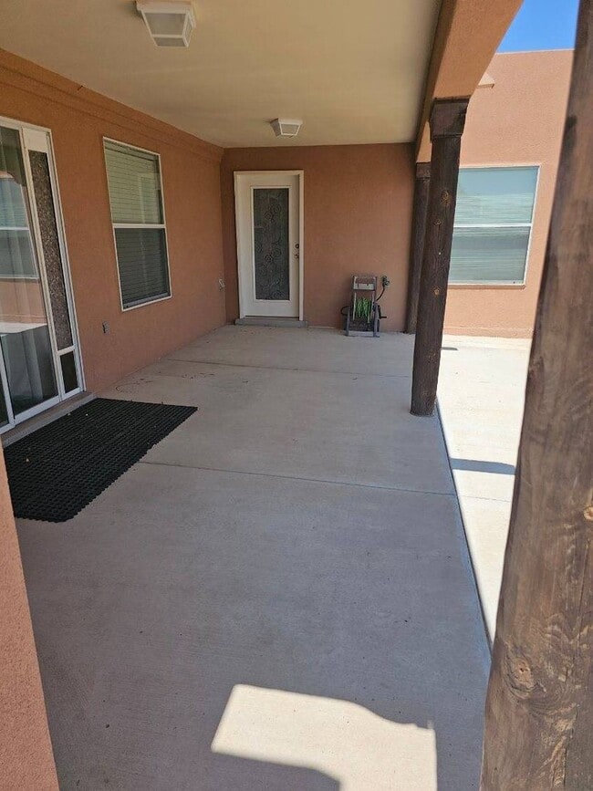 Building Photo - 5070 Usana Ct