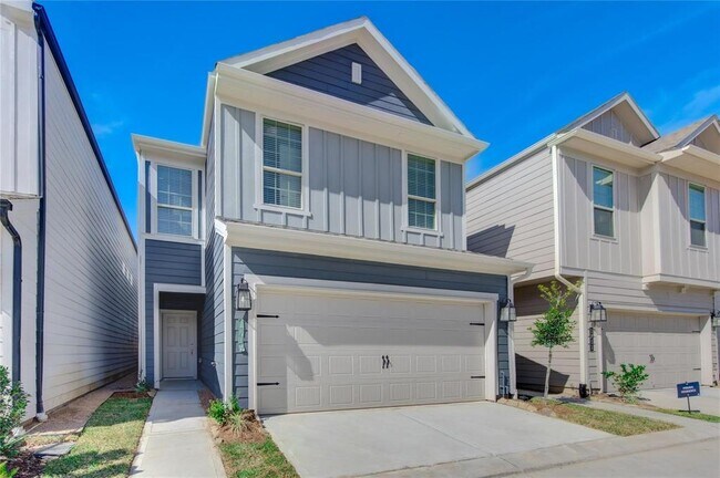 Building Photo - 1709 Summerlyn Ter Dr
