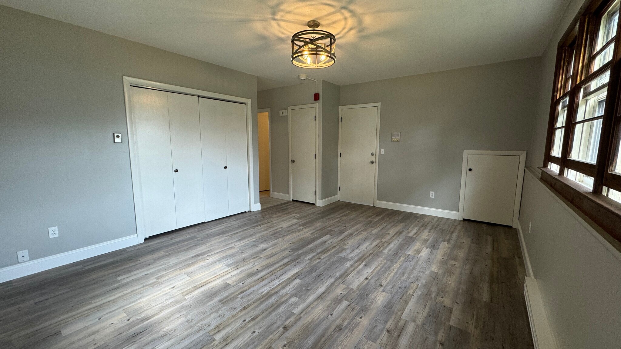 Building Photo - 6 Hisgen Ave