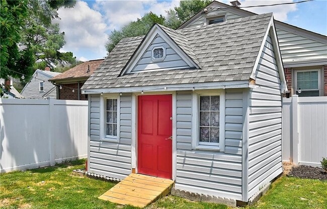 Building Photo - 1168 Bolling Ave