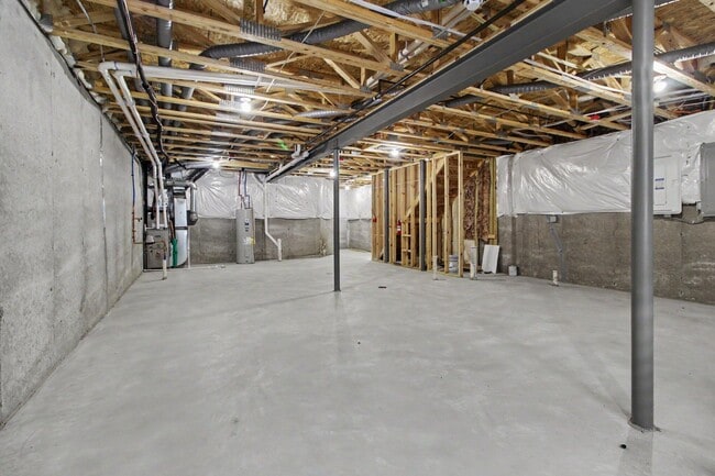 Building Photo - 5660 Corgi Dr