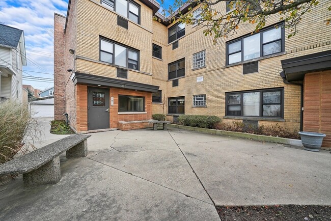 Building Photo - 311 Sherman Ave