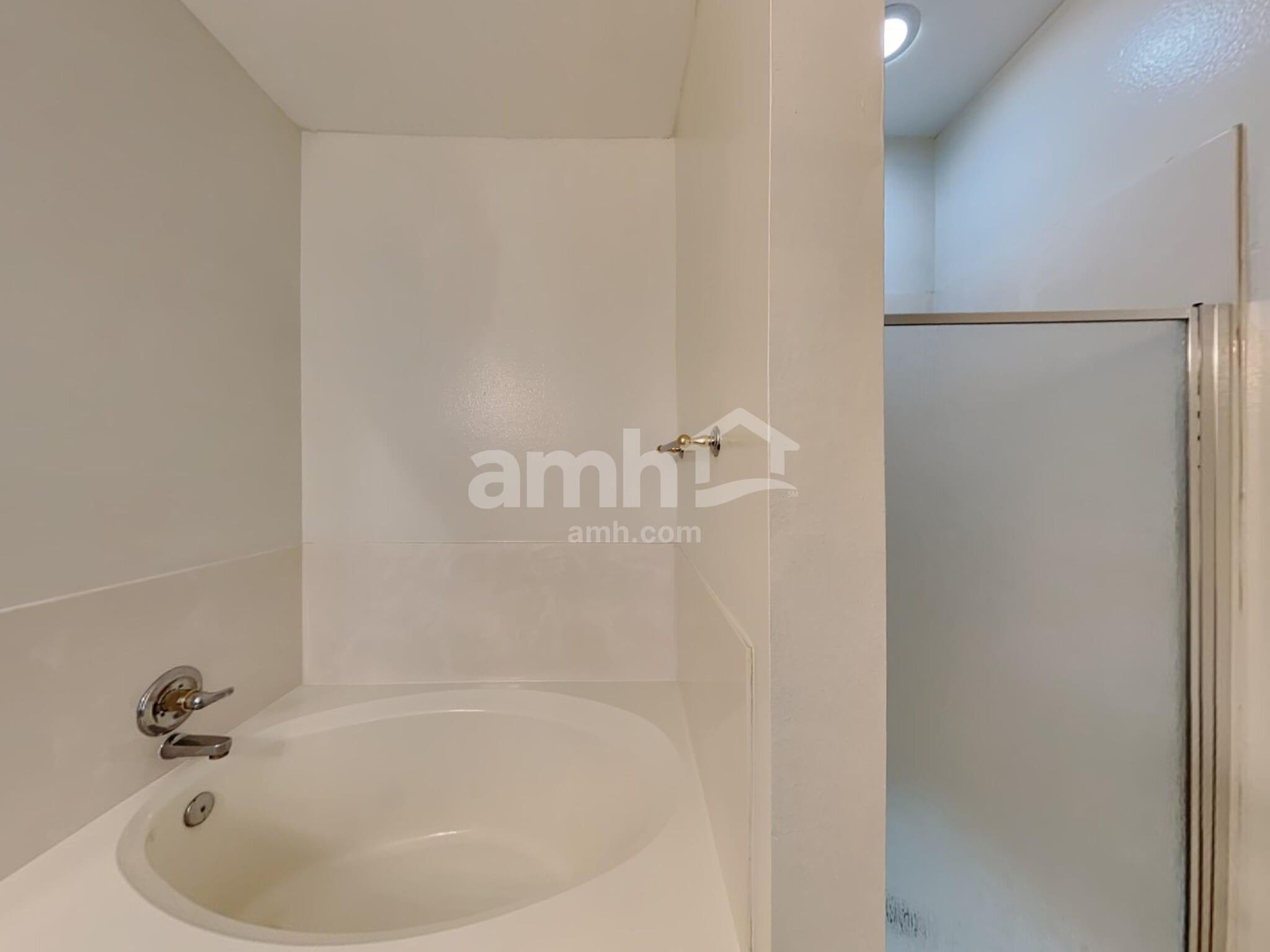 Building Photo - 3043 Crestbrook Bend Ln