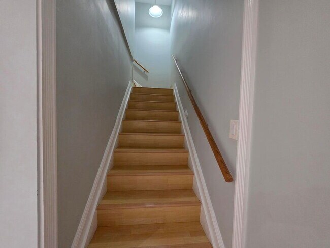 Building Photo - 9460 SW 61st Way