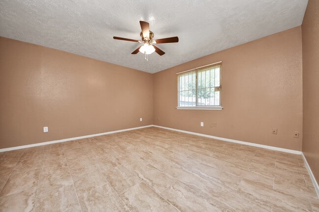 Building Photo - 16425 Monte Carlo Ln