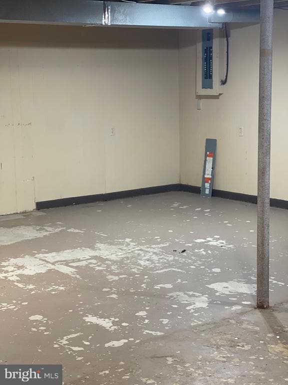 Building Photo - 104 Linden Ln