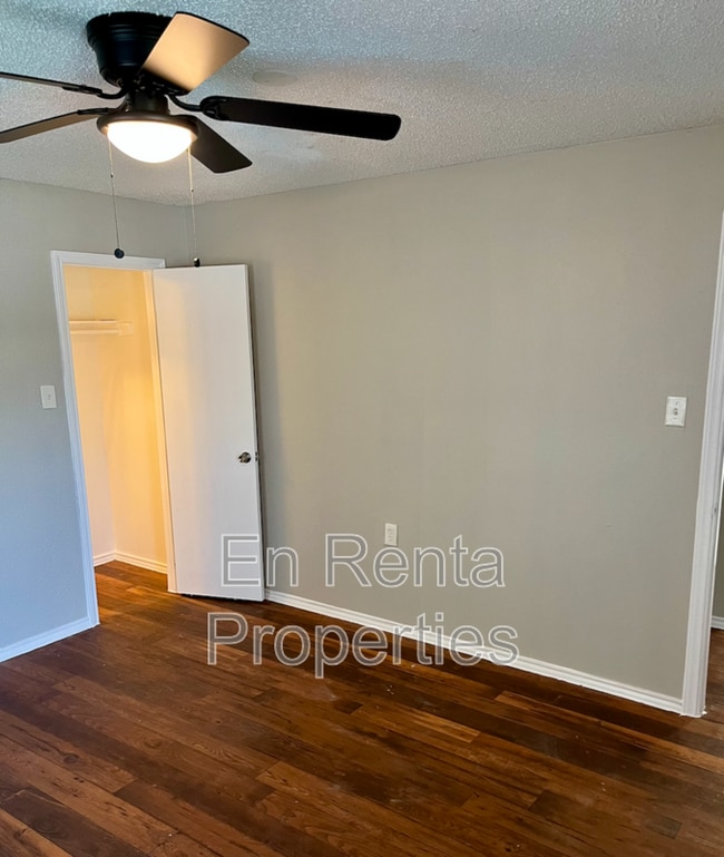 Building Photo - 7717 Corina Dr