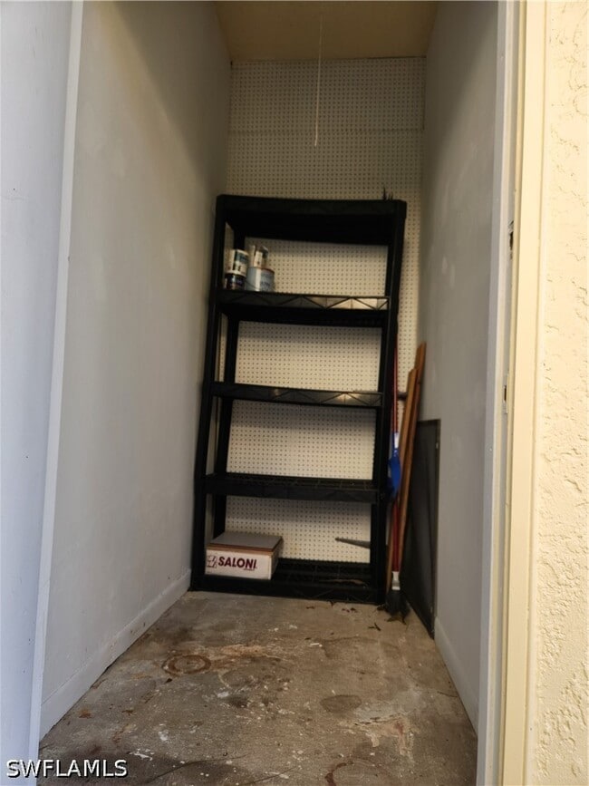 Building Photo - 15075 Parkside Dr