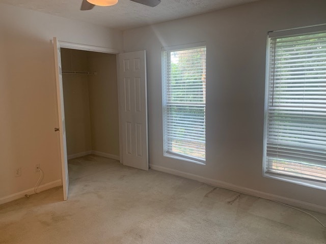 Building Photo - 225 Winding River Dr