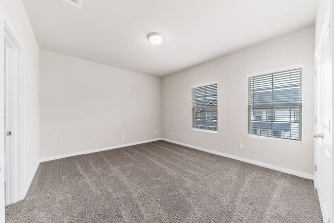 Building Photo - 3 Bedroom/3.5 Bath The Preserve At the Dom...